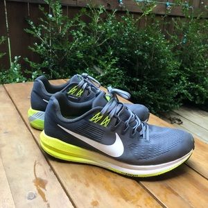 nike zoom xe